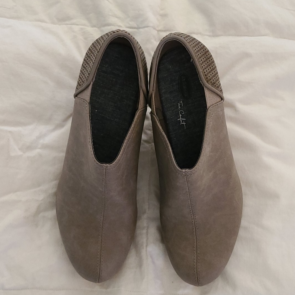 Booties - Picture 2 of 6